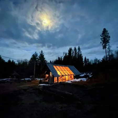 Ferienhaus Old Farmstead With Log By River At Lonin *